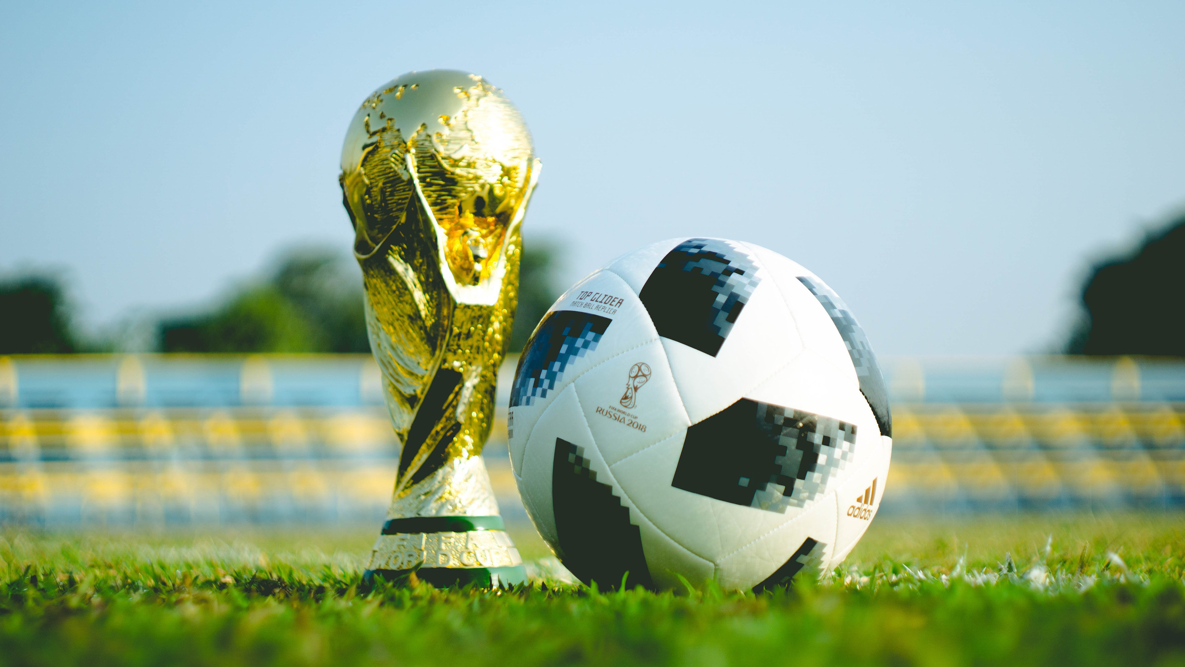 电竞投注平台-阿姆斯特丹的夏夜，与那片红白色的星河，阿姆斯特丹夏夜，红白星河